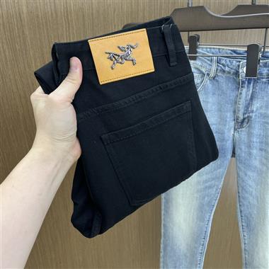 ARCTERYX  2026夏季新款休閒牛仔褲