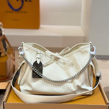 LOUIS VUITTON   2026新款女生時尚包包  尺寸：30CM