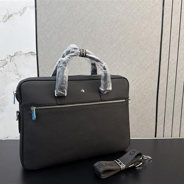 Montblanc   2026新款男生時尚包包  尺寸：28*38CM