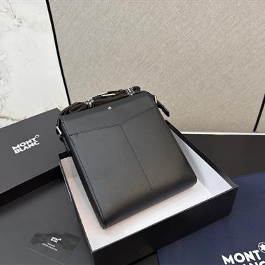 Montblanc   2026新款男生時尚包包  尺寸：24*21CM
