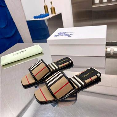 BURBERRY   2026新款女生休閒時尚鞋子