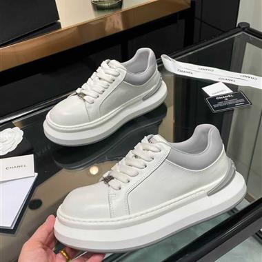 2026新款女生休閒時尚鞋子