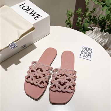 LOEWE    2026新款女生休閒時尚鞋子