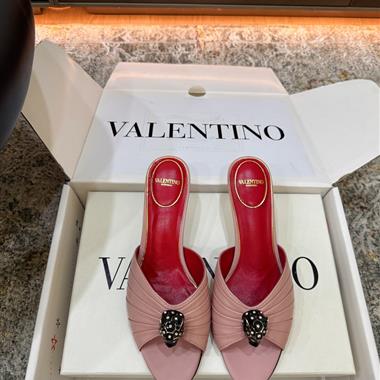 Valentino   2026新款女生休閒時尚鞋子