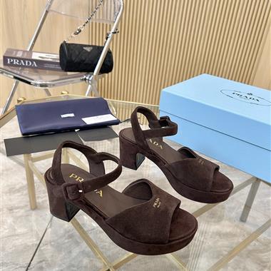 PRADA   2026新款女生休閒時尚鞋子