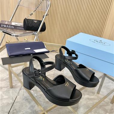 PRADA   2026新款女生休閒時尚鞋子