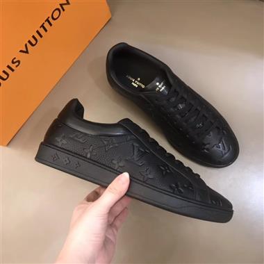 Louis Vuitton   2026新款男生休閒時尚鞋子