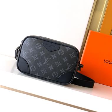 LOUIS VUITTON   2026新款男生時尚包包   尺寸：21x14x5.5CM
