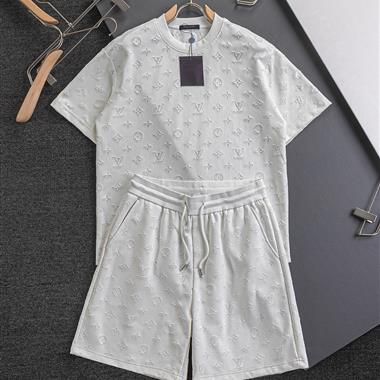 LouisVuitton   2026夏季新款短袖套裝  尺寸偏大