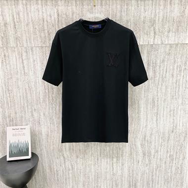 LouisVuitton   2026夏季新款短袖T恤   尺寸偏大