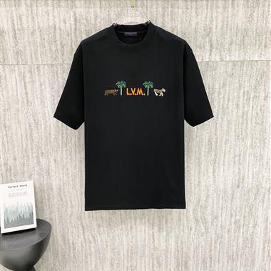 LouisVuitton   2026夏季新短袖T恤   尺寸偏大