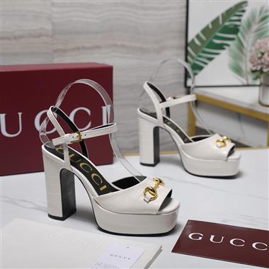 GUCC  I 2026新款女生休閒時尚鞋子