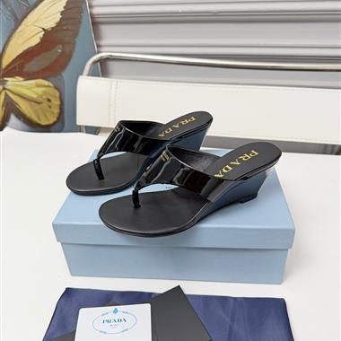 PRADA    2026新款女生休閒時尚鞋子