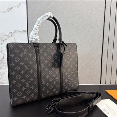LOUIS VUITTON    2026新款男生時尚包包 尺寸：40*32CM