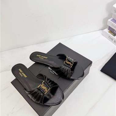 YSL  2026新款女 生休閒時尚鞋子