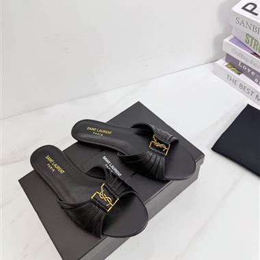 YSL  2026新款女 生休閒時尚鞋子
