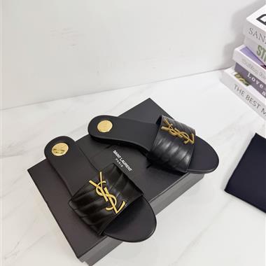 YSL  2026新款女 生休閒時尚鞋子