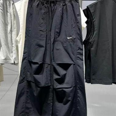 NIKE   2026夏季新款女生休閒長褲