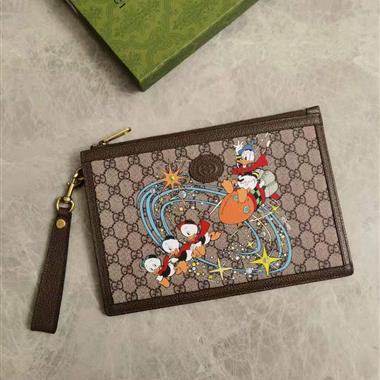 GUCCI  2026新款時尚皮夾錢包 尺寸：30.5-20.5CM