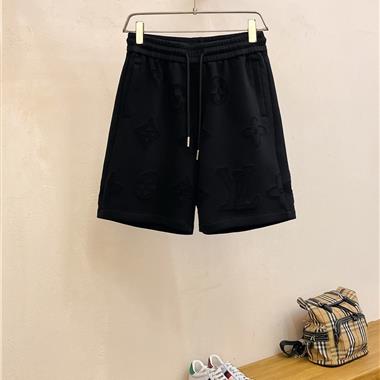 LouisVuitton   2026夏季新款休閒短褲