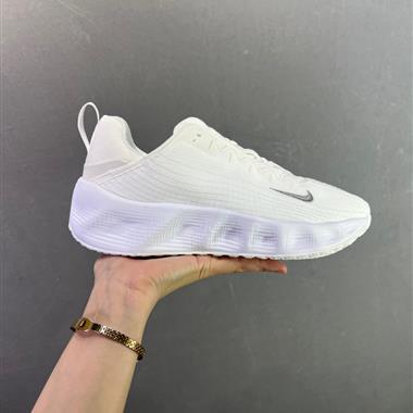 HYEIN SEO x Nike Ava Rover Ava Rover 聯名鞋