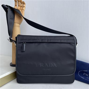 PRADA   2026新款男生時尚包包  尺寸：29×25×7.5CM