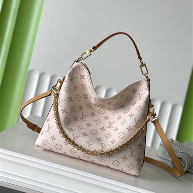 LOUIS VUITTON  2026新款女生時尚包包  尺寸：30×26×10CM