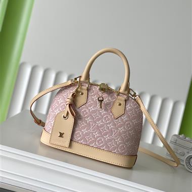 LOUIS VUITTON  2026新款女生時尚包包  尺寸：23.5×17.5×11.5CM