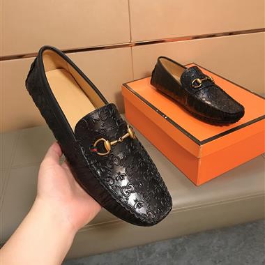 GUCCI    2026新款男生休閒時尚鞋子