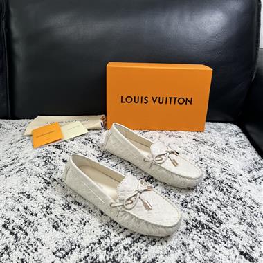Louis Vuitton   2026新款女生休閒時尚鞋子