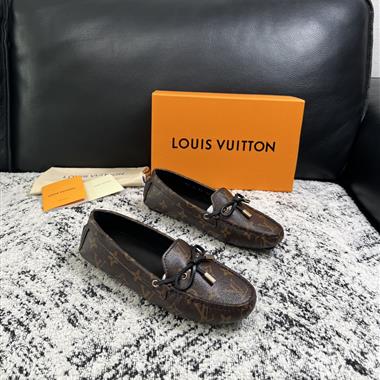Louis Vuitton   2026新款女生休閒時尚鞋子