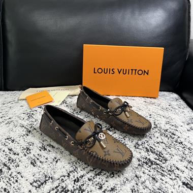 Louis Vuitton   2026新款女生休閒時尚鞋子