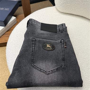 BURBERRY   2026夏季新款休閒牛仔褲 