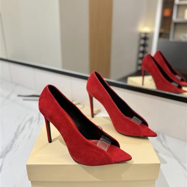 Valentino    2026新款女生休閒時尚鞋子