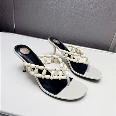 YSL   2026新款女生休閒時尚鞋子