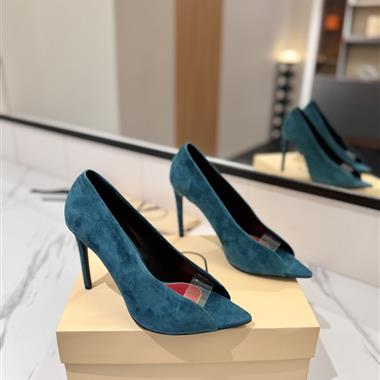 Valentino    2026新款女生休閒時尚鞋子