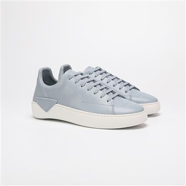 PRADA   2026新款女生休閒時尚鞋子