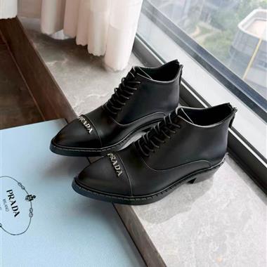 PRADA  2026新款女生休閒時尚鞋子