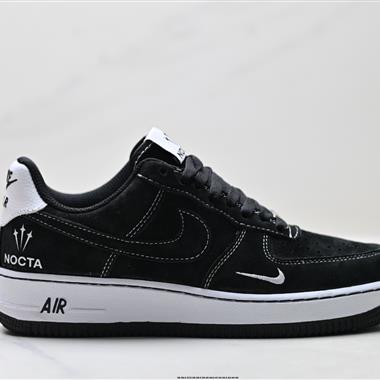 NIKE AIR FORCE 1‘07
