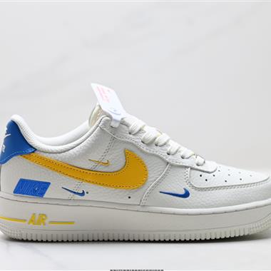 NIKE AIR FORCE 1‘07