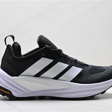 Adidas Terrex Freehiker 3 Low GTX 低幫馬拉松運動跑步鞋