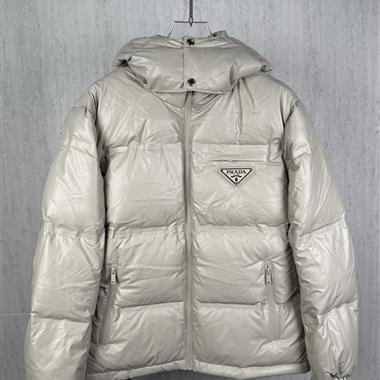 PRADA   2026秋冬新款羽絨服外套