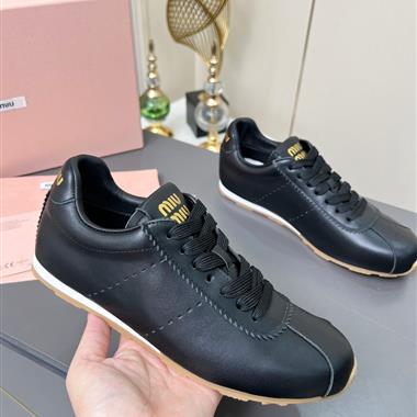 MIUMIU   2026新款女生休閒時尚鞋子
