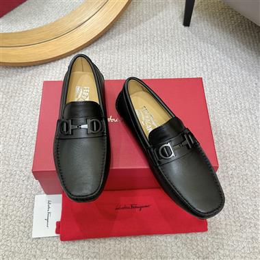 Ferragamo    2026新款男生休閒時尚鞋子