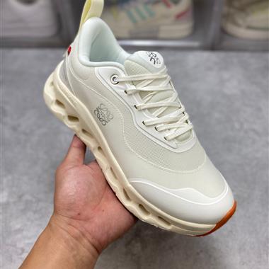 Loewe x On昂跑Cloudtilt 聯名輕量運動休閒鞋