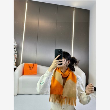 HERMES  2026秋冬新款時尚圍巾  尺寸：150-30