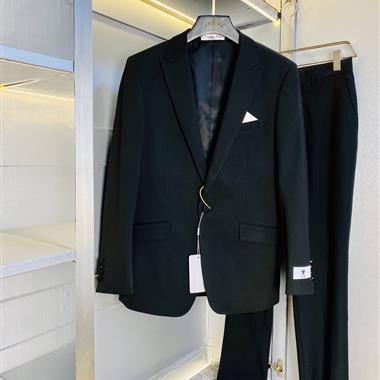 DIOR   2026秋冬新款長袖套裝