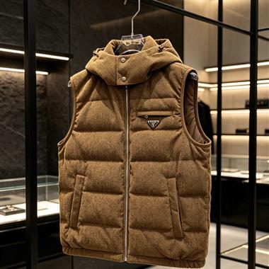 PRADA   2026秋冬新款羽絨服外套
