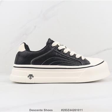 Descente Shoes 低幫復古休閒鞋